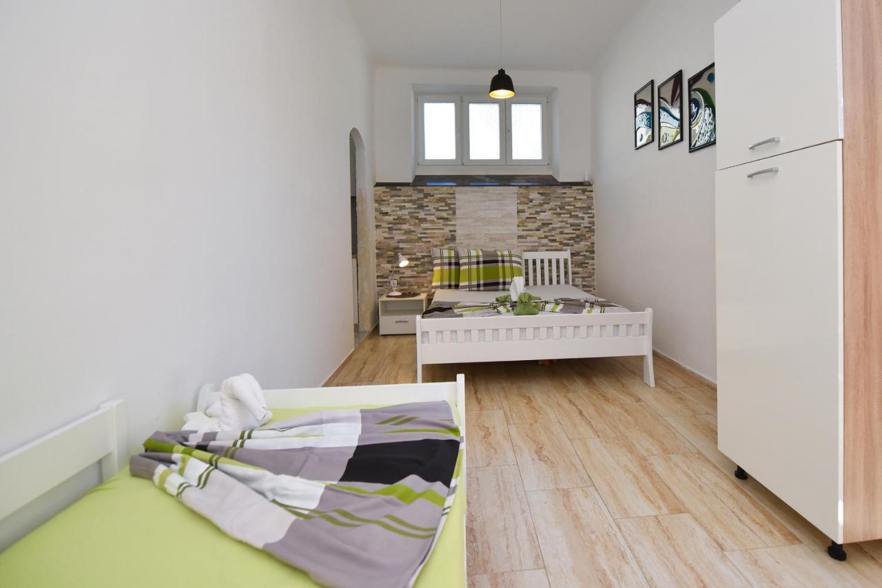 Apartments Smoky M โนวาลยา ภายนอก รูปภาพ